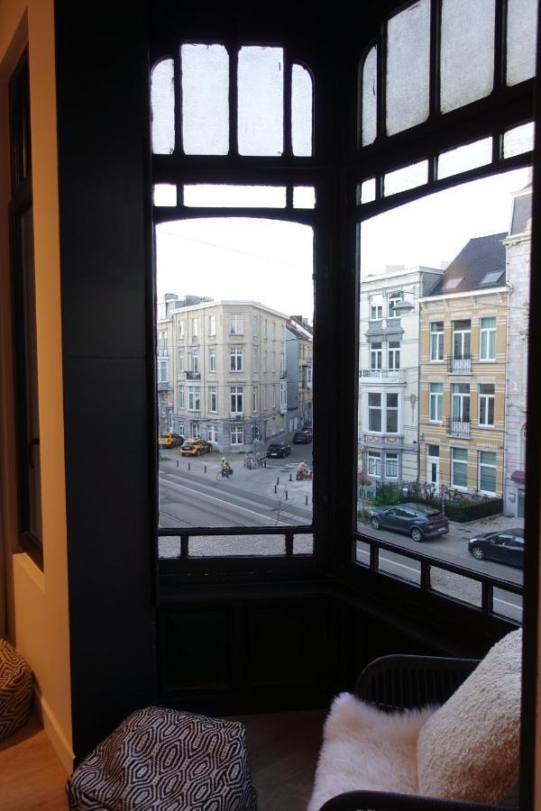 Casa Clementina - 3 Bedroom Apartment In A Art-Nouveau House Gent Kültér fotó